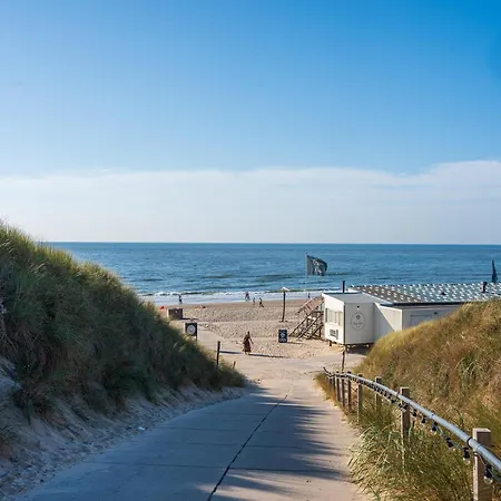Vakantiehuis Lovely Centrally Located In In Delightful Surroundings